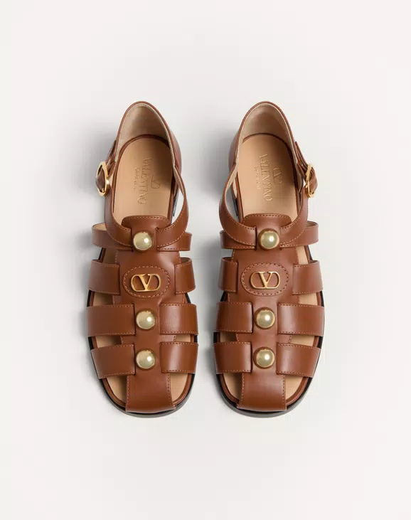 Valentino Vlogo Signature Calfskin Fisherman Sandal 20Mm - Image 5